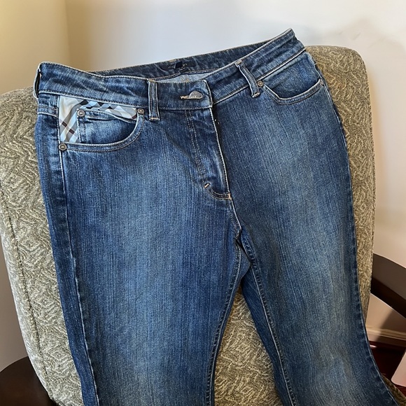Authentic Burberry woman’s size 10 Jeans - Picture 2 of 16